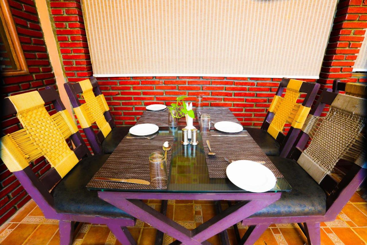 Hotel Vishwanath Varanasi Dış mekan fotoğraf